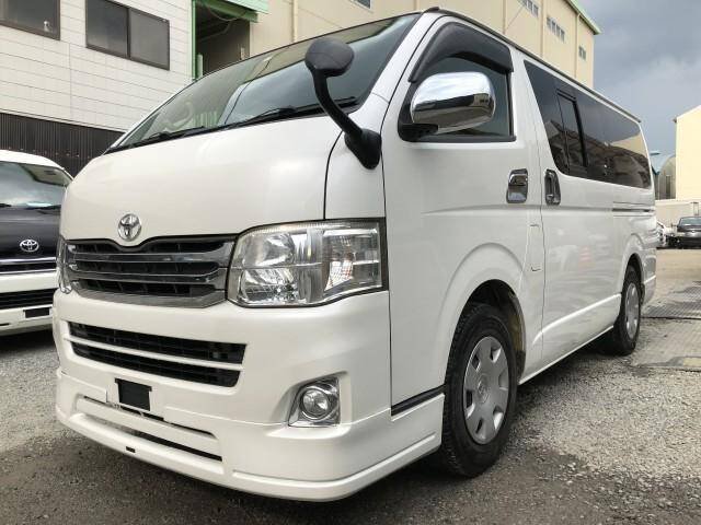 Representative Toyota Hiace TRX 2016 vehicle photo